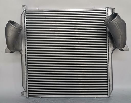 9425010201 9425010901 9425010101 9425011001のベンツのインタークーラー96972のOEM ODMのアルミニウム インタークーラー