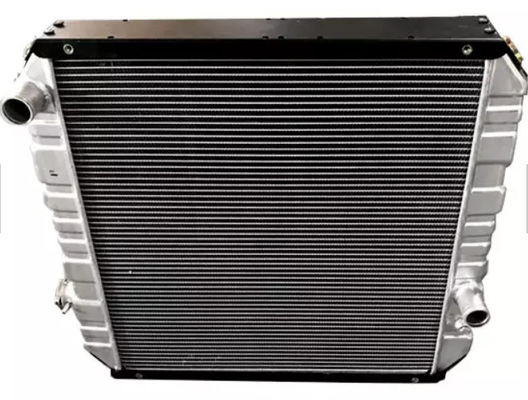 203-03-56120掘削機Pc120-5 Pc100-5エンジン4D95のためのラジエーターの中心