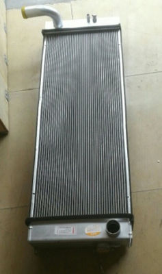 小松のためのPC228US-3 PC228USLC-3の掘削機のラジエーター22U-03-22113