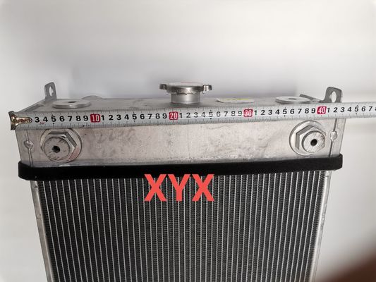 小松PC300-8 26x16のラジエーター、掘削機4の中心のラジエーター