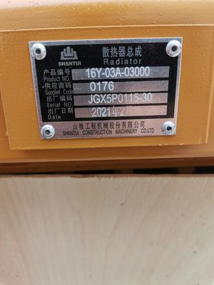 16y-03a-030001 SD16のブルドーザー水ラジエーター